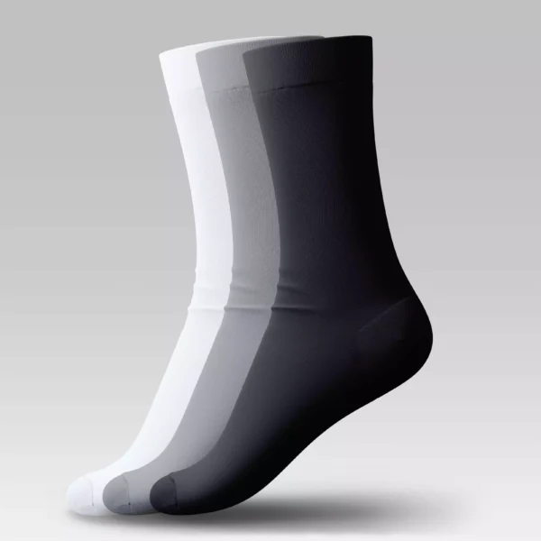 Women's Classic Socks – 3-Pack in neutral colors made from Egyptian cotton with light cushioning for all-day comfort by Stitch